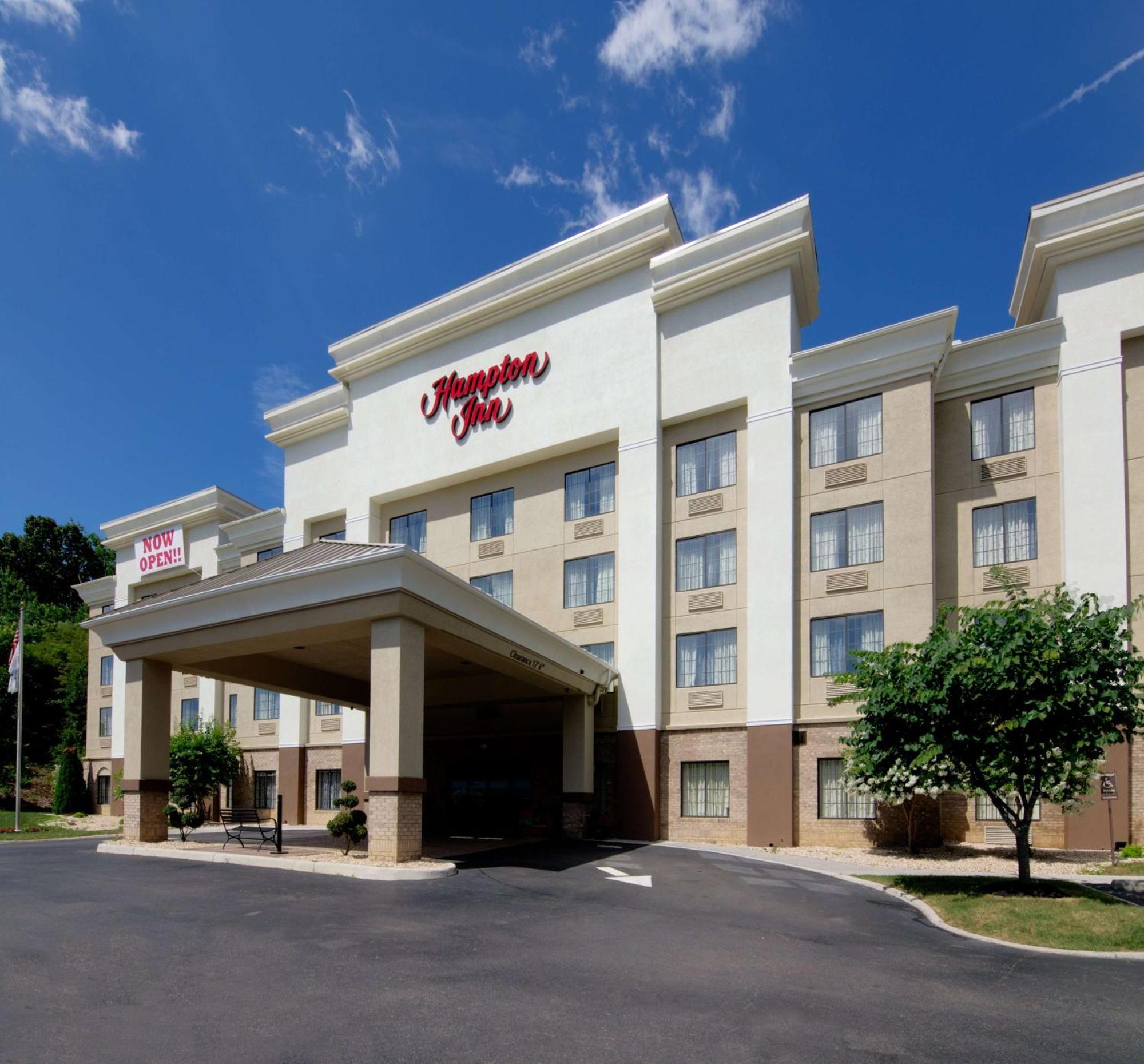 Hampton Inn Salem Exteriör bild